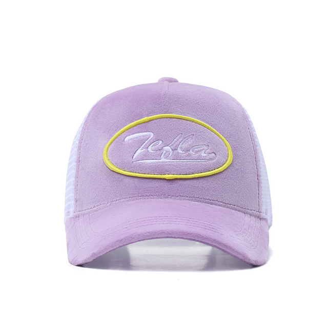 Обновите свою коллекцию головных уборов с помощью нашей пятипанельной замшевой шляпы дальнобойщика.